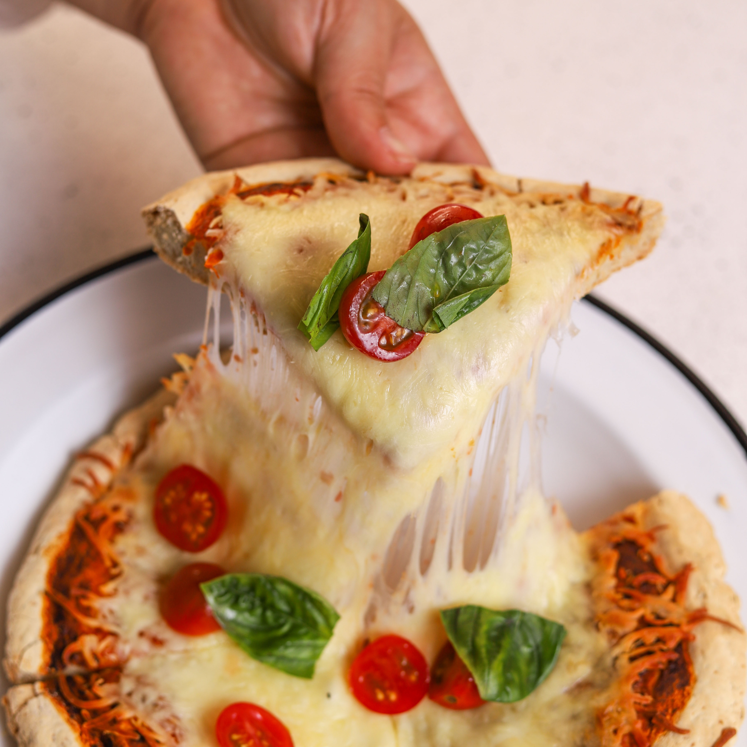 Pre pizza con muzzarella CONGELADA, SIN GLUTEN